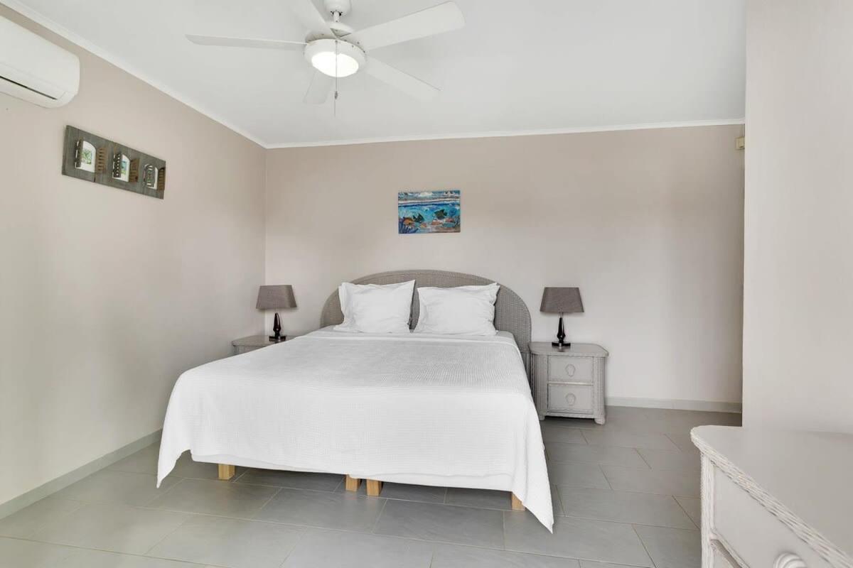 Belmar Oceanfront Apartment 14 Divers Paradise Kralendijk  Exterior photo
